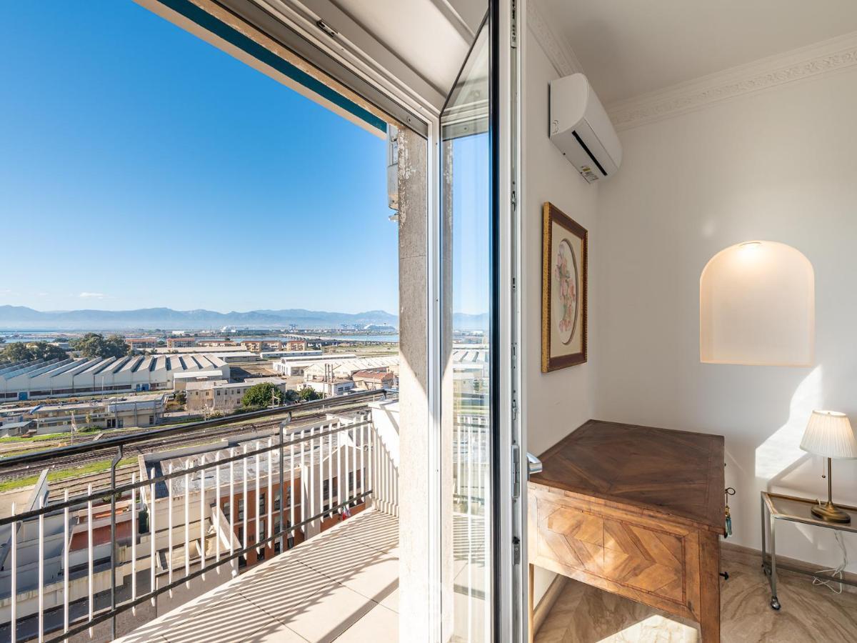 Cityscape Vista Apartment Cagliari Esterno foto