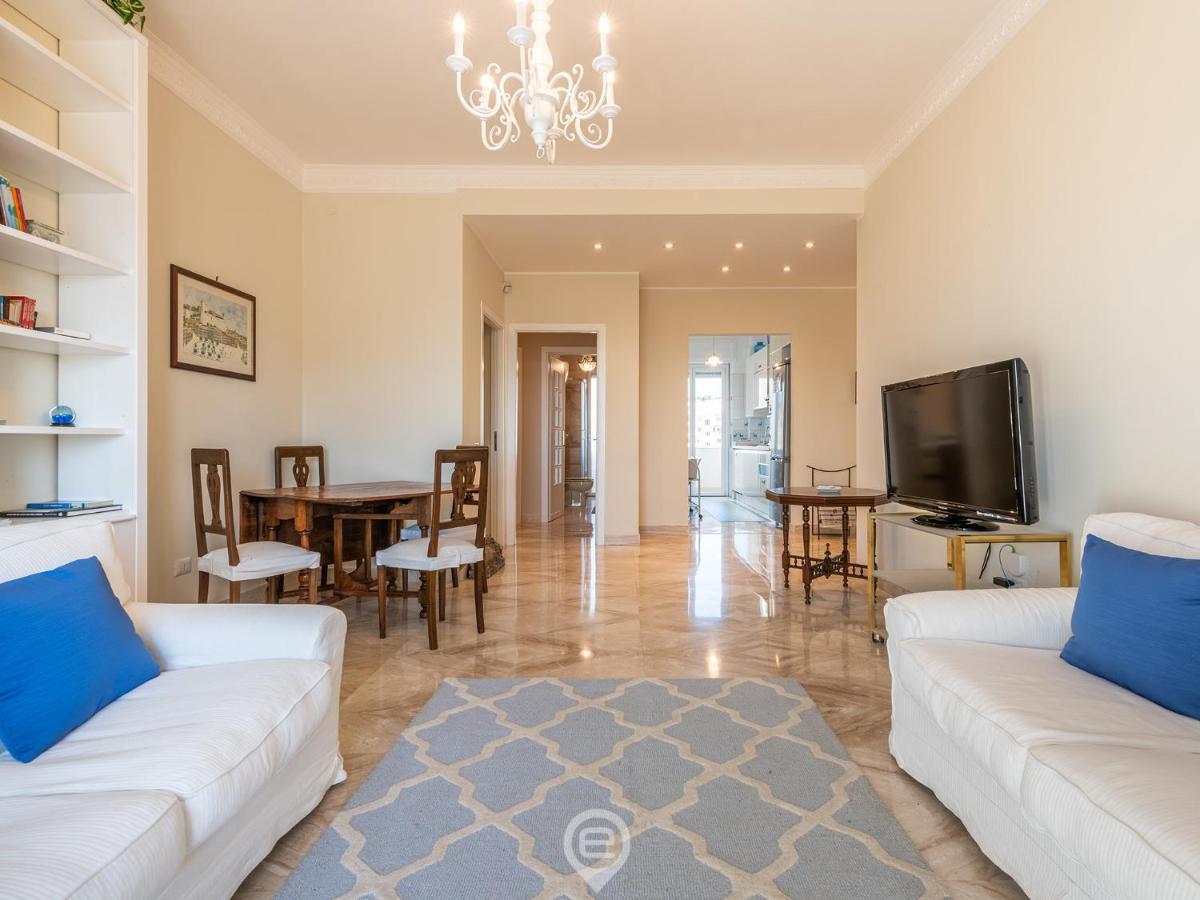 Cityscape Vista Apartment Cagliari Esterno foto